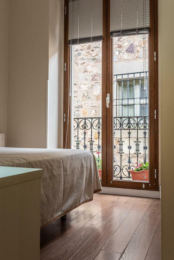 Domus Seleqtia Plaza De Santiago Apartment Caceres Luaran gambar